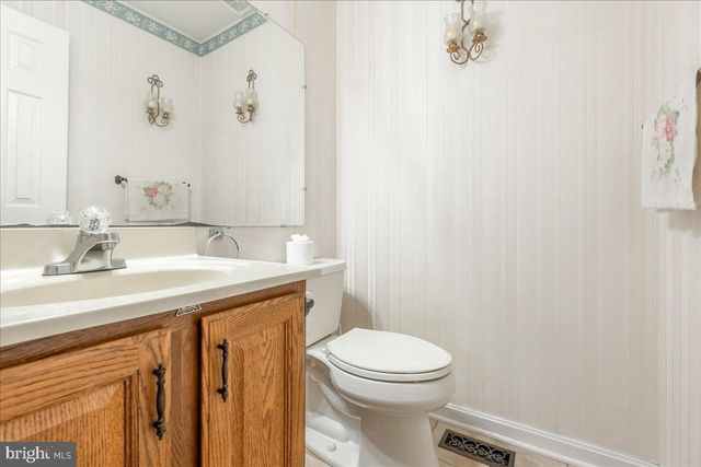 7400 WASHINGTON DR, King George, VA 22485