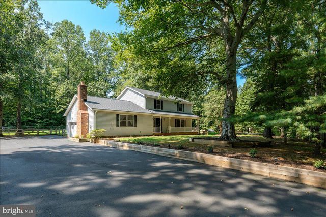 7400 WASHINGTON DR, King George, VA 22485