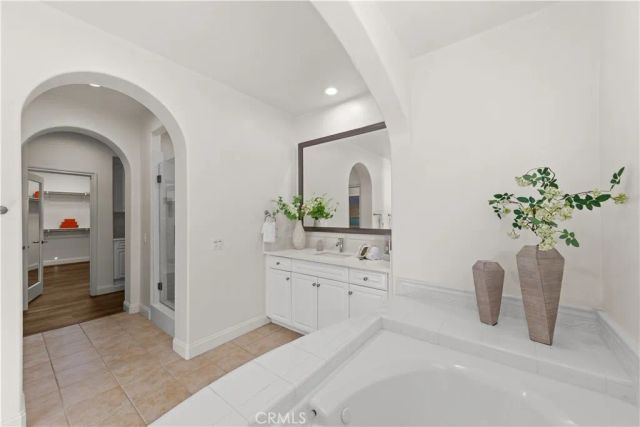 2 Conifer, Irvine, CA 92620