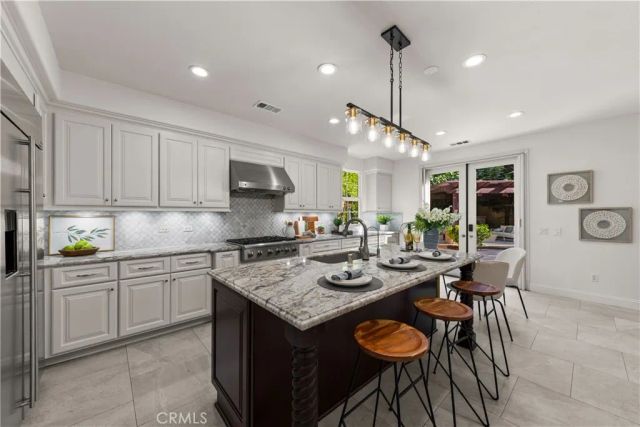 2 Conifer, Irvine, CA 92620
