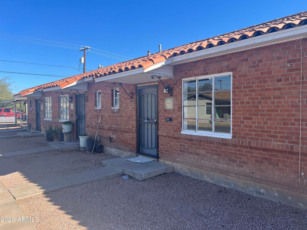 1626 W MCDOWELL Road 1, Phoenix, AZ 85007