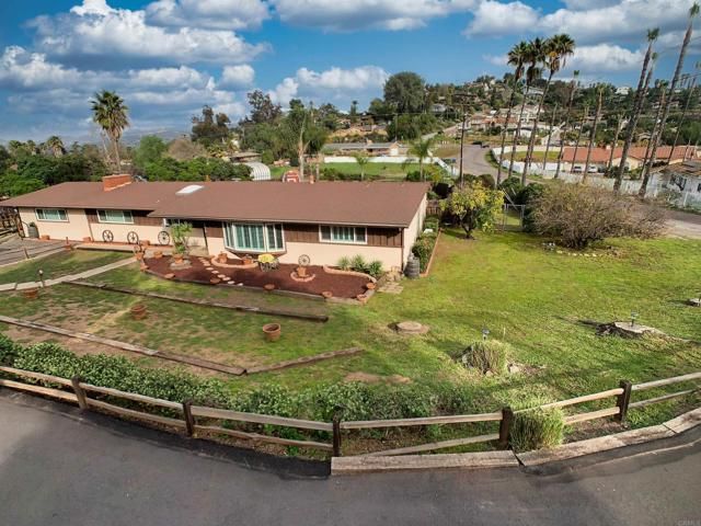 1918 Grove Road, El Cajon, CA 92020