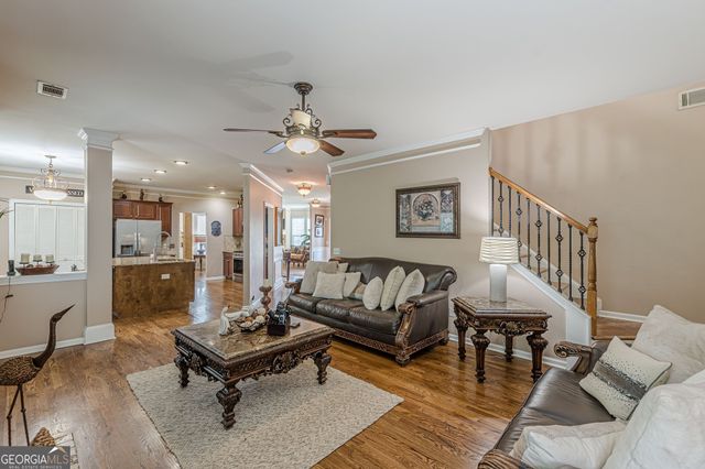 5342 Lakerock Drive SW, South Fulton, GA 30331