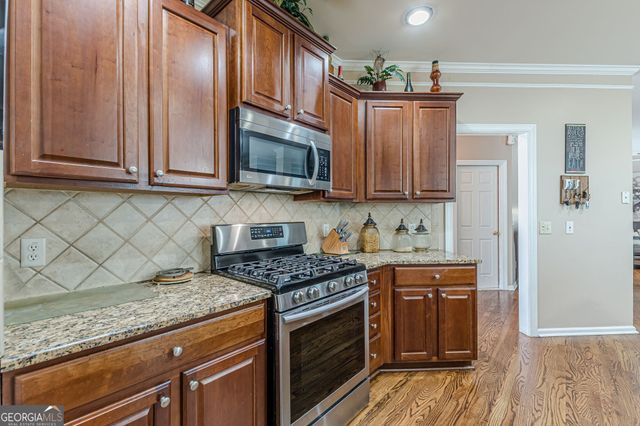 5342 Lakerock Drive SW, South Fulton, GA 30331