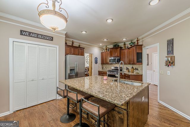5342 Lakerock Drive SW, South Fulton, GA 30331
