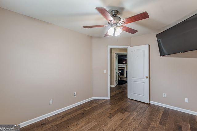 5342 Lakerock Drive SW, South Fulton, GA 30331