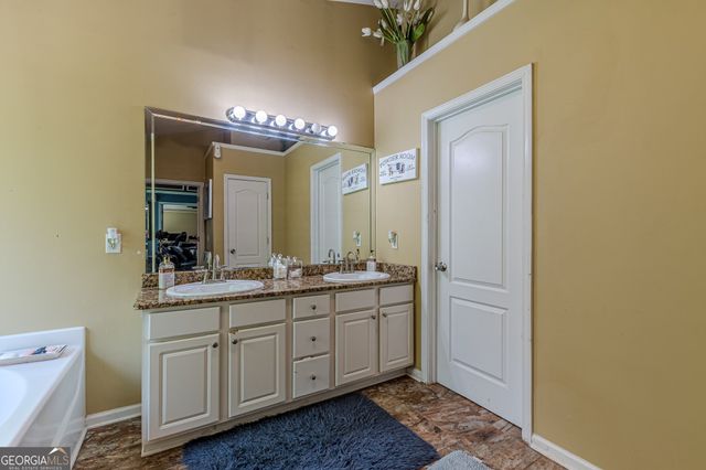 5342 Lakerock Drive SW, South Fulton, GA 30331