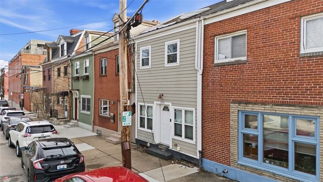 1202 Sarah St, South Side, PA 15203