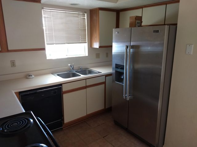 1948 Raspberry Drive NE, Rio Rancho, NM 87124