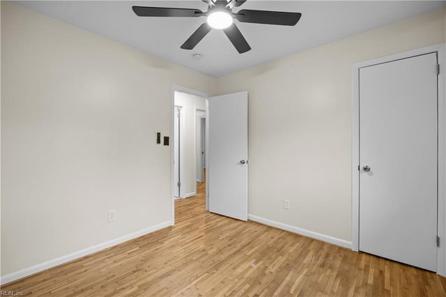 129 Saint Stephens DR, Newport News, VA 23602