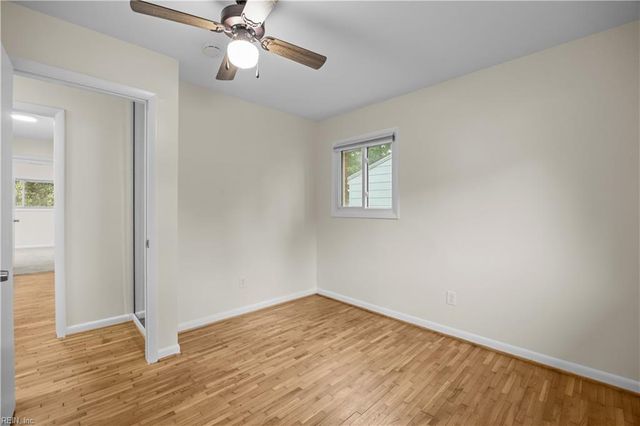 129 Saint Stephens DR, Newport News, VA 23602