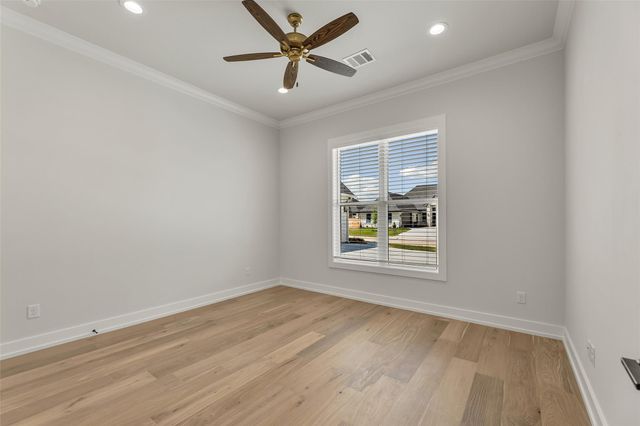 2043 Pebble Bend Drive, College Station, TX 77845