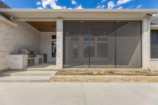 2043 Pebble Bend Drive, College Station, TX 77845