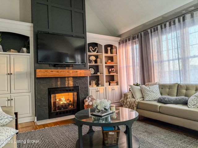 509 Maple Crest Way, Elizabethtown, KY 42701