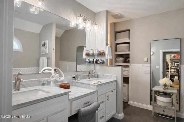 509 Maple Crest Way, Elizabethtown, KY 42701