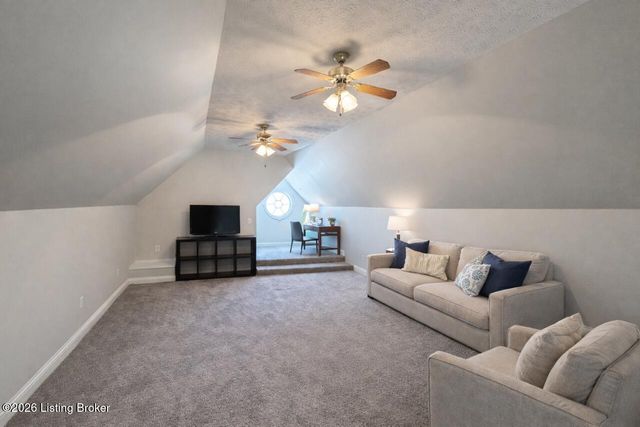 509 Maple Crest Way, Elizabethtown, KY 42701