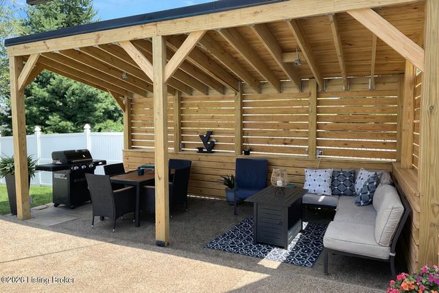 509 Maple Crest Way, Elizabethtown, KY 42701