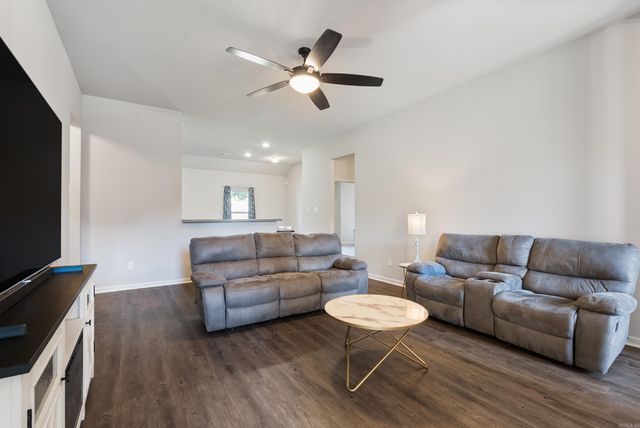 1200 Mae Lane, Conway, AR 72032