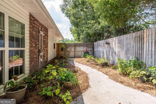 1238 Red Keen Road, Waycross, GA 31503