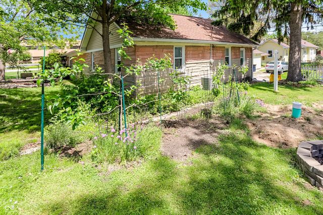 79 N 14th Avenue, Beech Grove, IN 46107