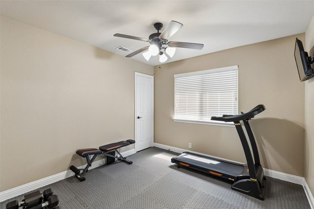 909 Calder Court, Anna, TX 75409