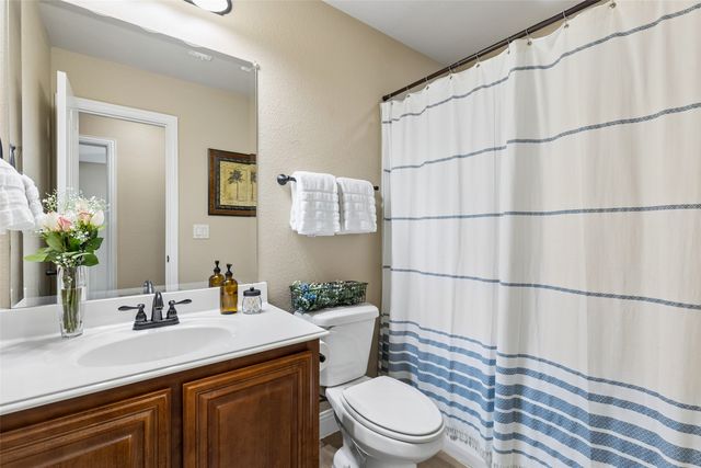 909 Calder Court, Anna, TX 75409