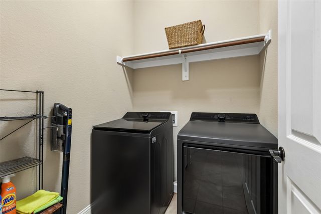 909 Calder Court, Anna, TX 75409