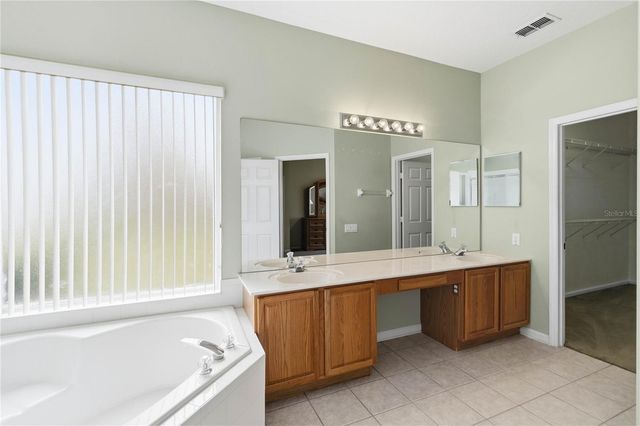 3196 HANGING MOSS CIRCLE, Kissimmee, FL 34741