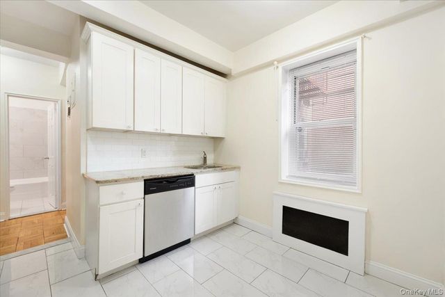 2 Sadore Lane 1V, Yonkers, NY 10710