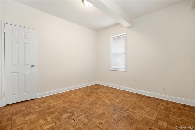 2 Sadore Lane 1V, Yonkers, NY 10710