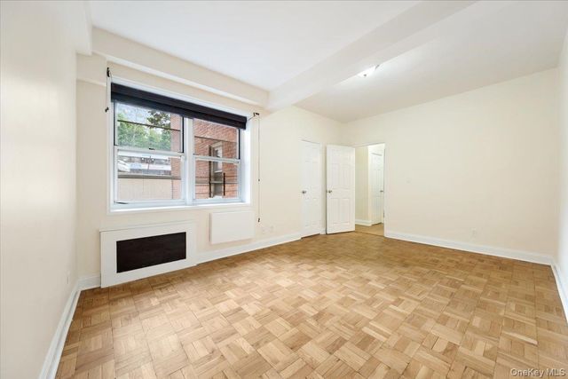 2 Sadore Lane 1V, Yonkers, NY 10710