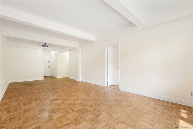 2 Sadore Lane 1V, Yonkers, NY 10710