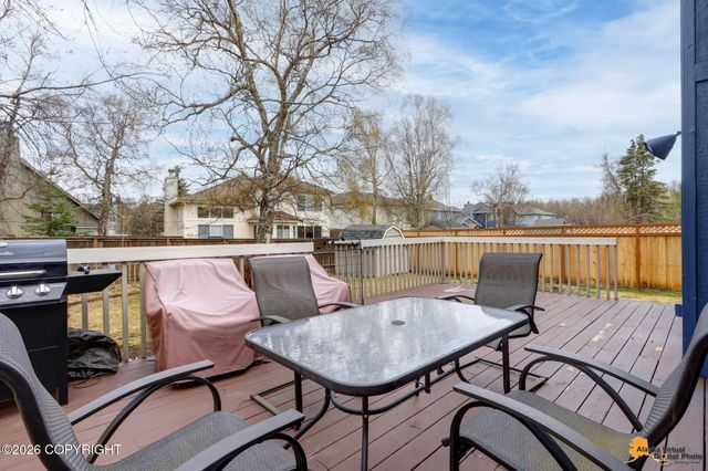 10640 Cutter Circle, Anchorage, AK 99515