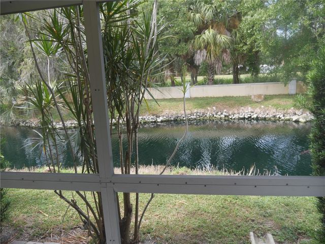 2411 ASPINWALL STREET 2411, Sarasota, FL 34237