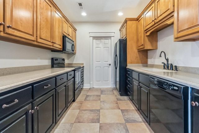 100 Wildcat Drive, Somerset, KY 42501