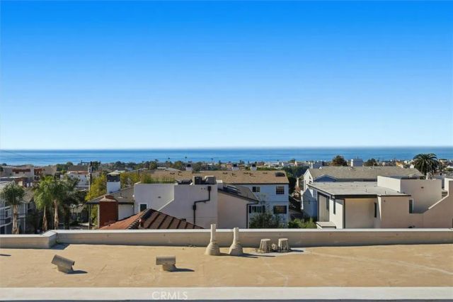 959 5th Street A, Hermosa Beach, CA 90254