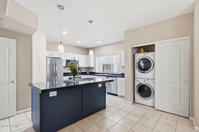 1081 W 1st Street 10, Tempe, AZ 85281