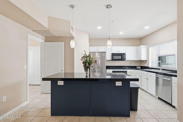 1081 W 1st Street 10, Tempe, AZ 85281