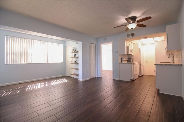 1103 CYPRESS GARDENS BOULEVARD 17, Winter Haven, FL 33884