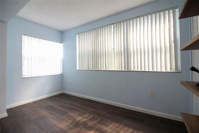 1103 CYPRESS GARDENS BOULEVARD 17, Winter Haven, FL 33884