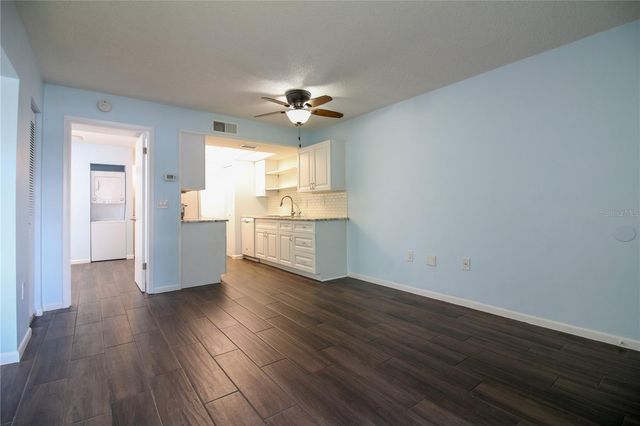 1103 CYPRESS GARDENS BOULEVARD 17, Winter Haven, FL 33884