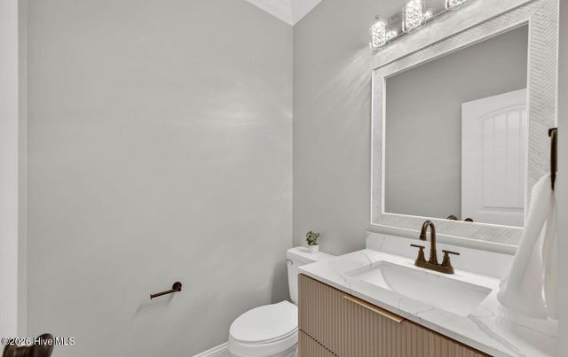 404 S Bodenheimer Street, Saint Helena, NC 28425