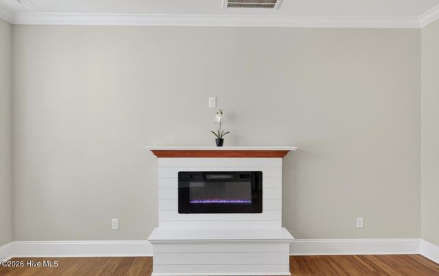 404 S Bodenheimer Street, Saint Helena, NC 28425