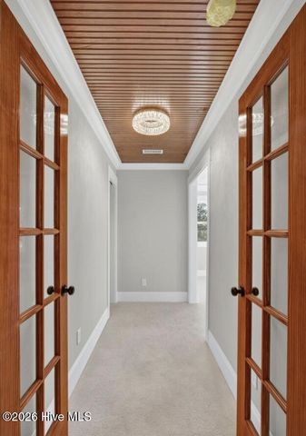 404 S Bodenheimer Street, Saint Helena, NC 28425