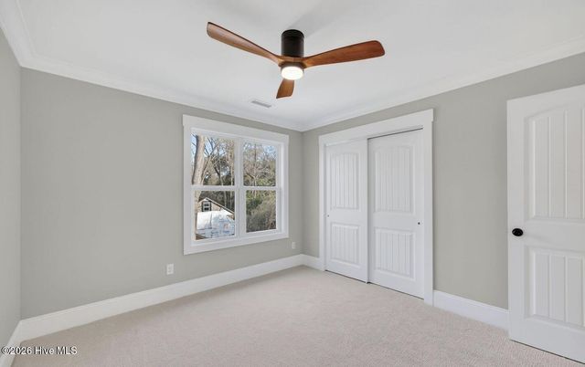 404 S Bodenheimer Street, Saint Helena, NC 28425