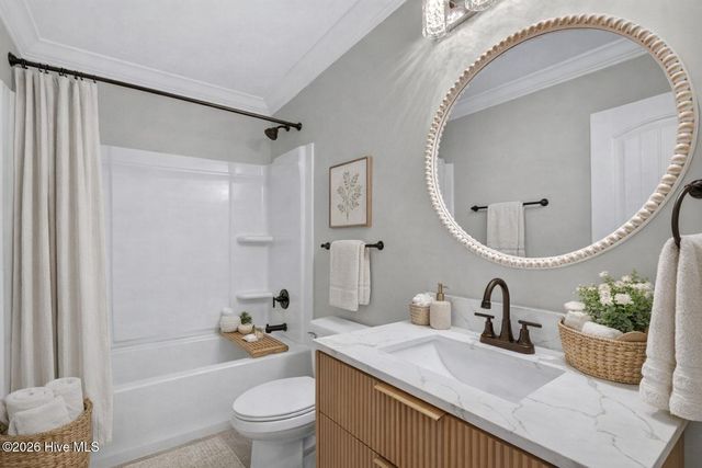 404 S Bodenheimer Street, Saint Helena, NC 28425