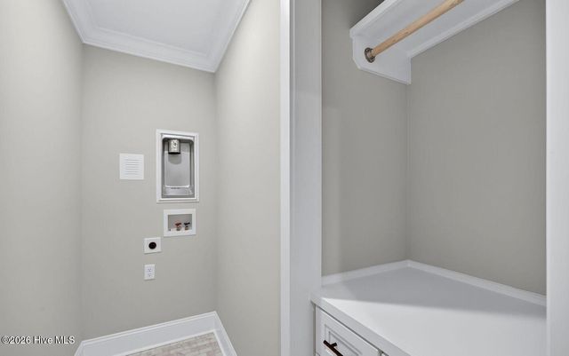 404 S Bodenheimer Street, Saint Helena, NC 28425