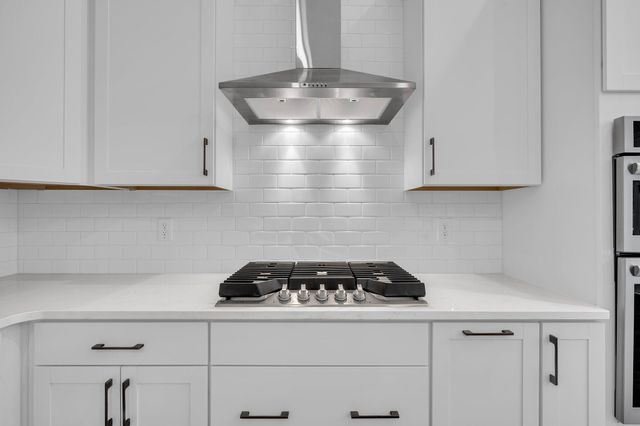 812 Abbey Gardens Lane, Moncks Corner, SC 29461