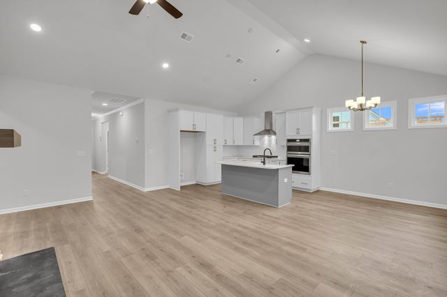 812 Abbey Gardens Lane, Moncks Corner, SC 29461