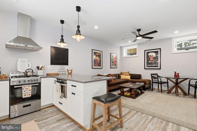 907 MAPLE AVE, Rockville, MD 20851